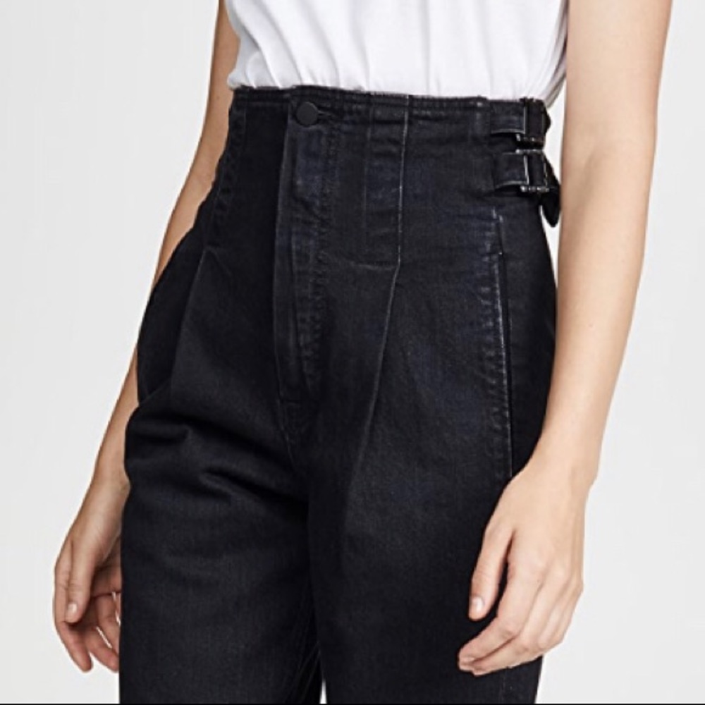 Colovos Distressed Buckle jeans black